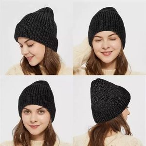 Reflective Women Skullie